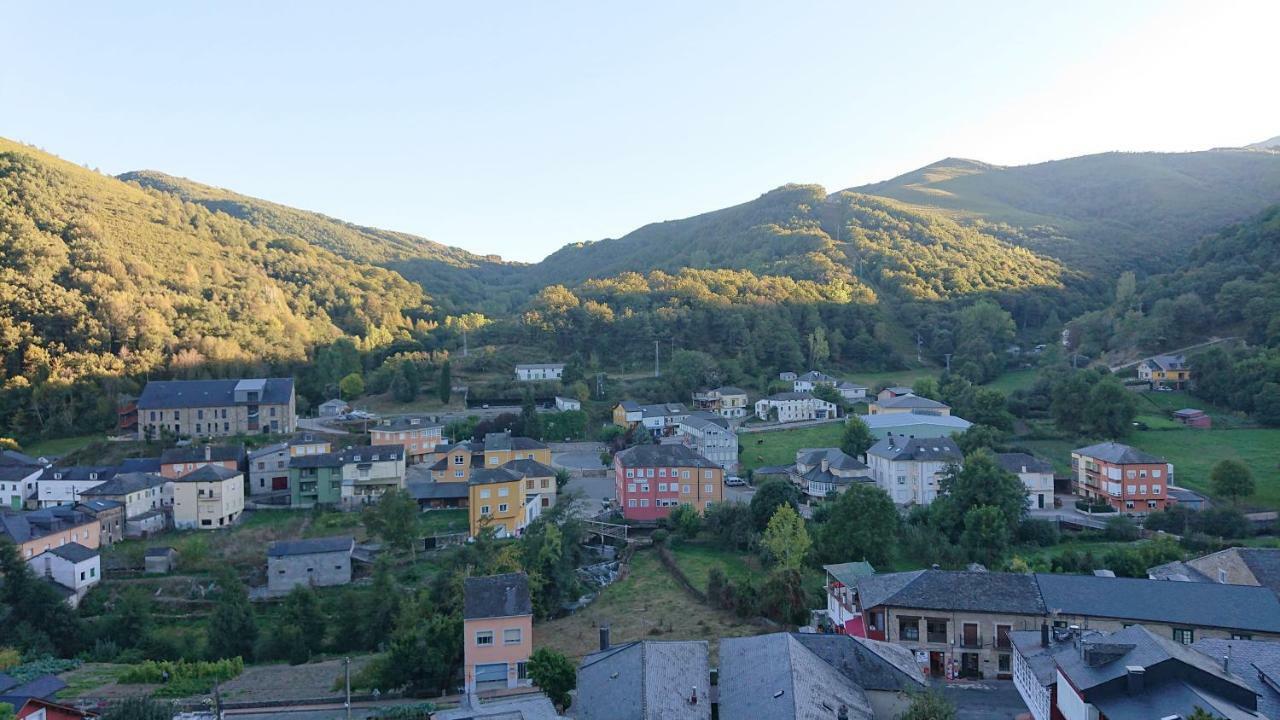 Casa Rural Pandelo Konuk evi Vega de Valcarce Dış mekan fotoğraf